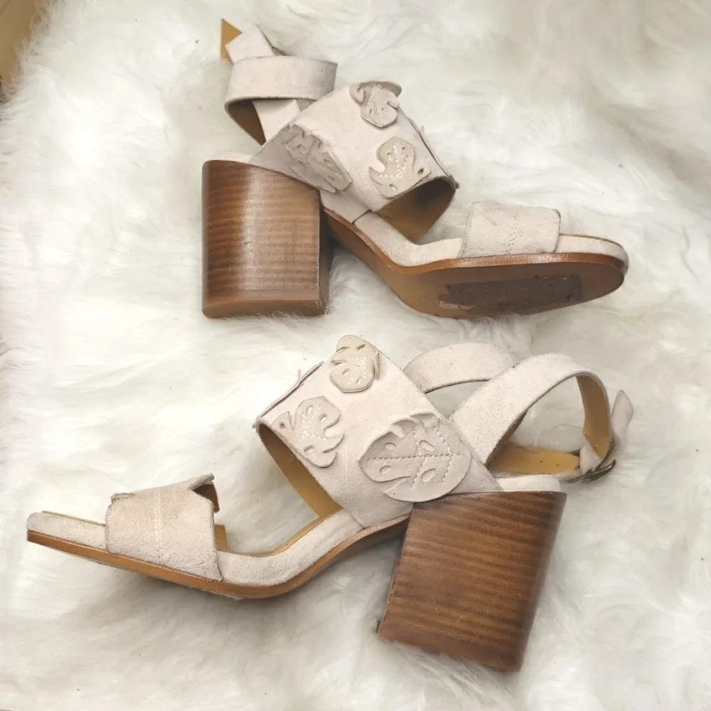 Sylven NY Botanica Suede Leather Sandal w Buckled Ankle Strap pale lilac